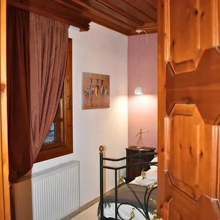 Lila'S Guest House Mikros Prinos Exterior photo